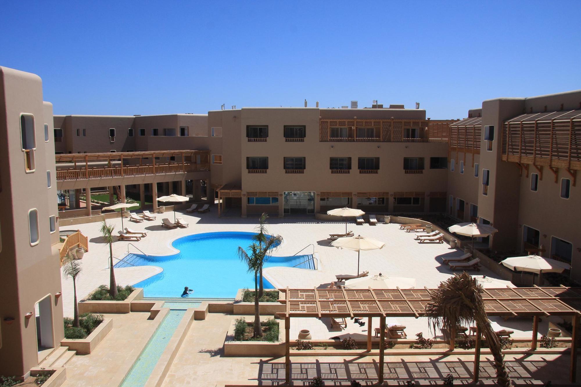 The Breakers Diving And Surfing Lodge Soma Bay Hurghada Eksteriør billede