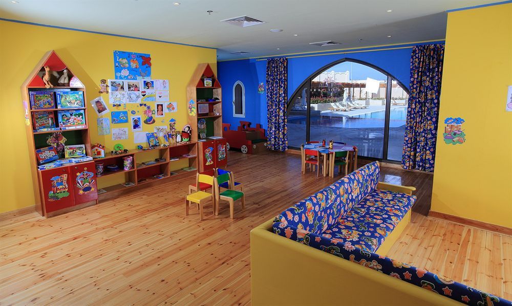 The Breakers Diving And Surfing Lodge Soma Bay Hurghada Eksteriør billede